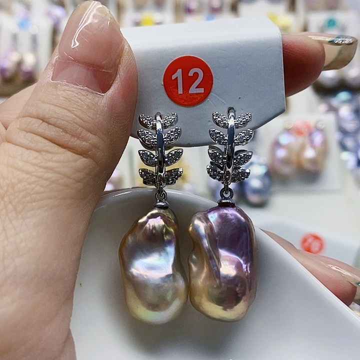 银S925镶嵌耳饰淡水珍珠白*