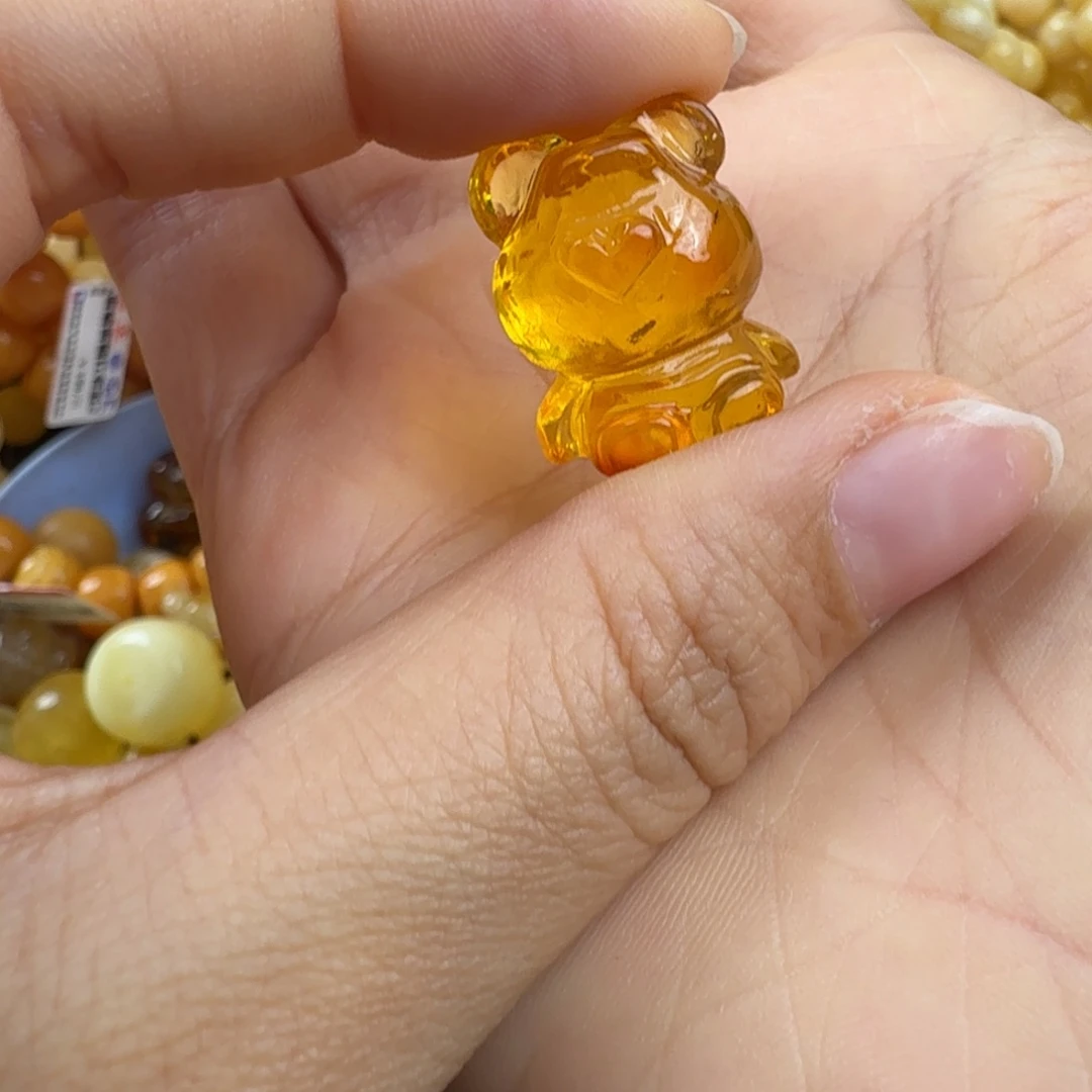 琥珀未镶嵌珠宝奇石