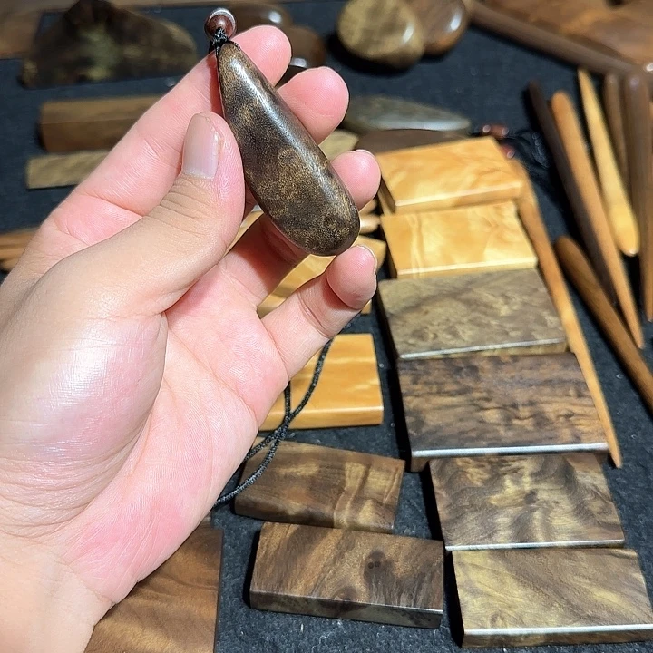 噜***啦吊坠文玩核桃直播间链接一物一拍