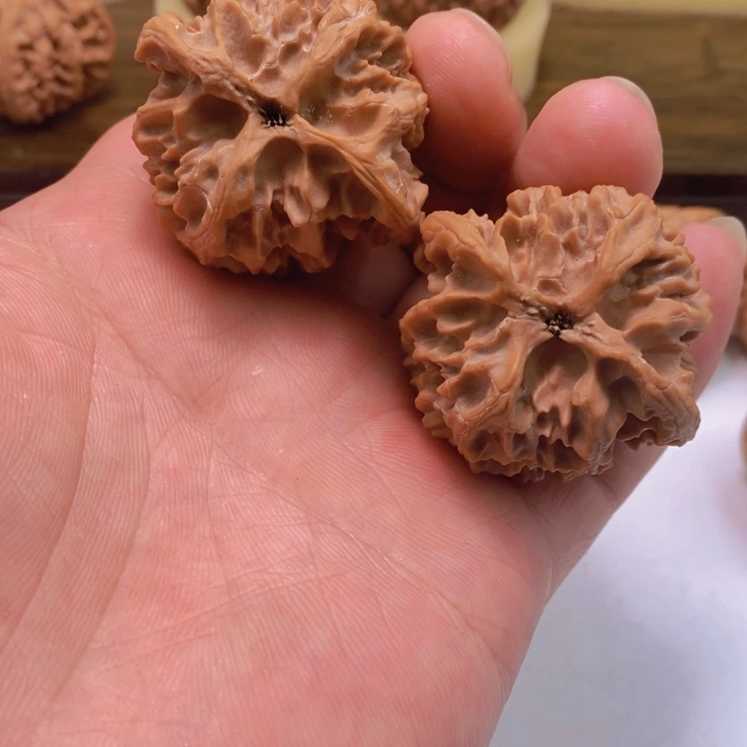 文玩核桃把件让**眠文玩核桃苹果