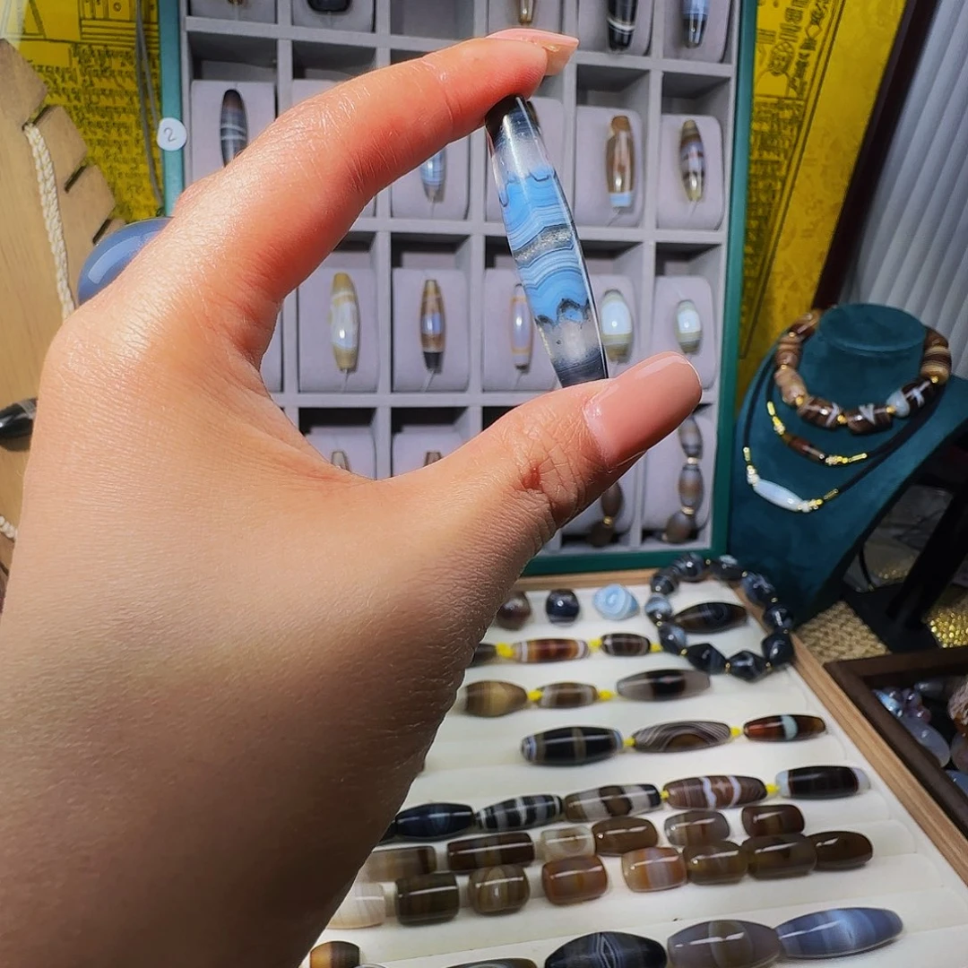 合金颈饰玛瑙/玉髓紫**灵