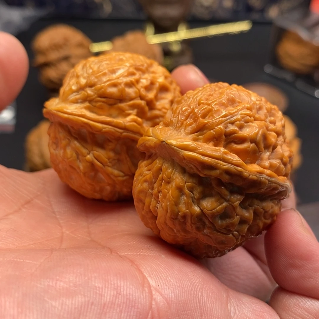 把件文玩核桃穿山甲