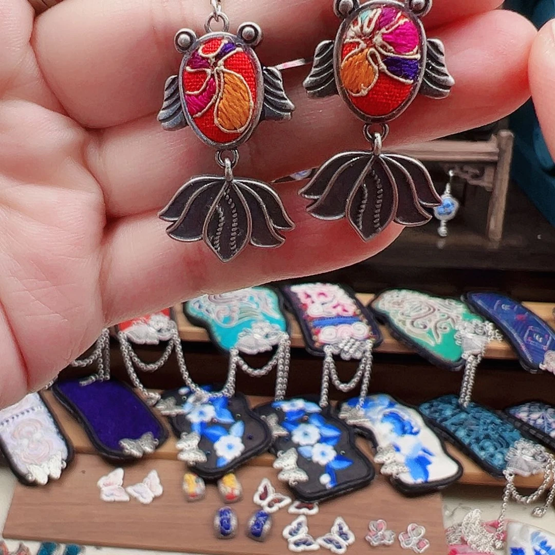 织绣手工刺绣工艺品