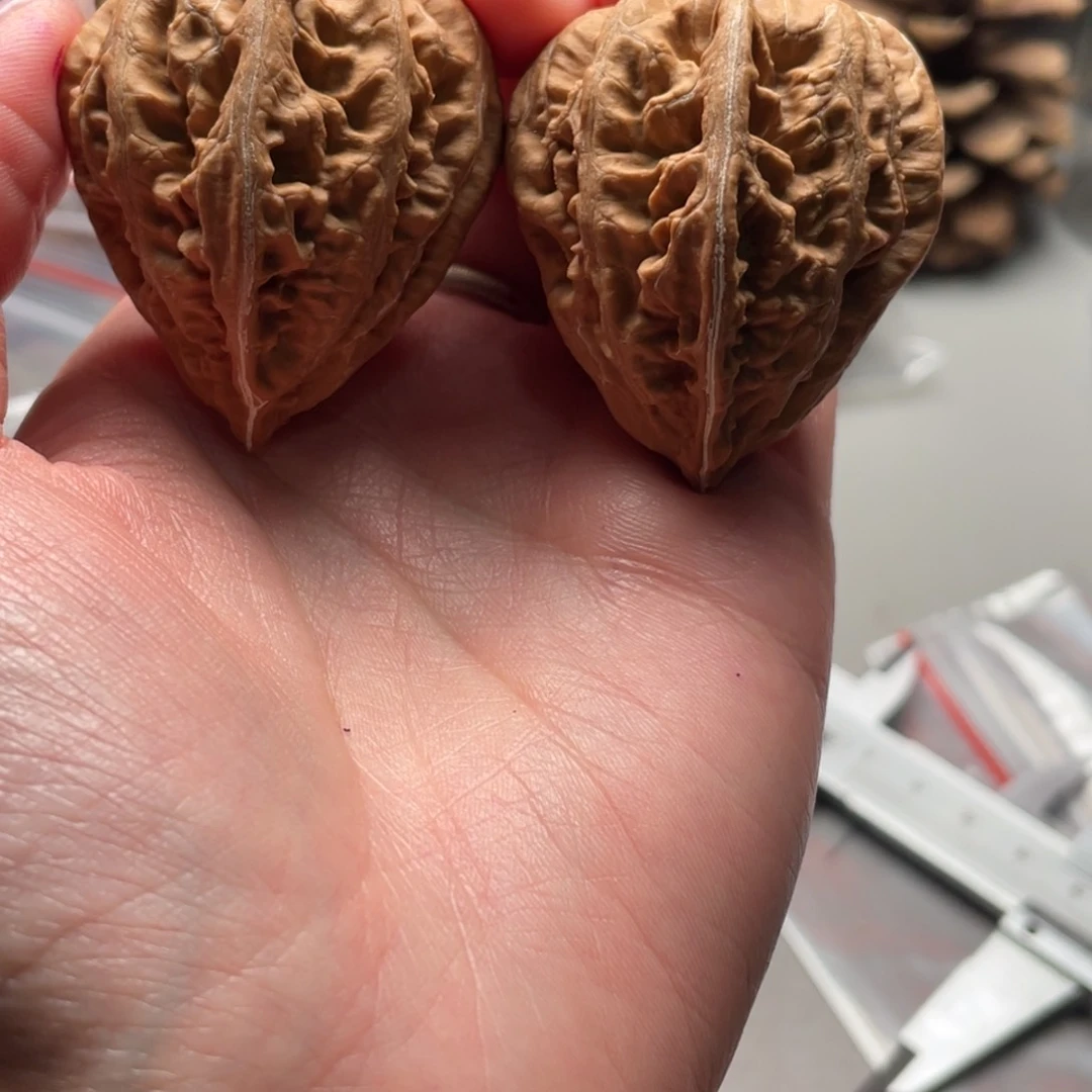 文玩核桃把件小楸香86