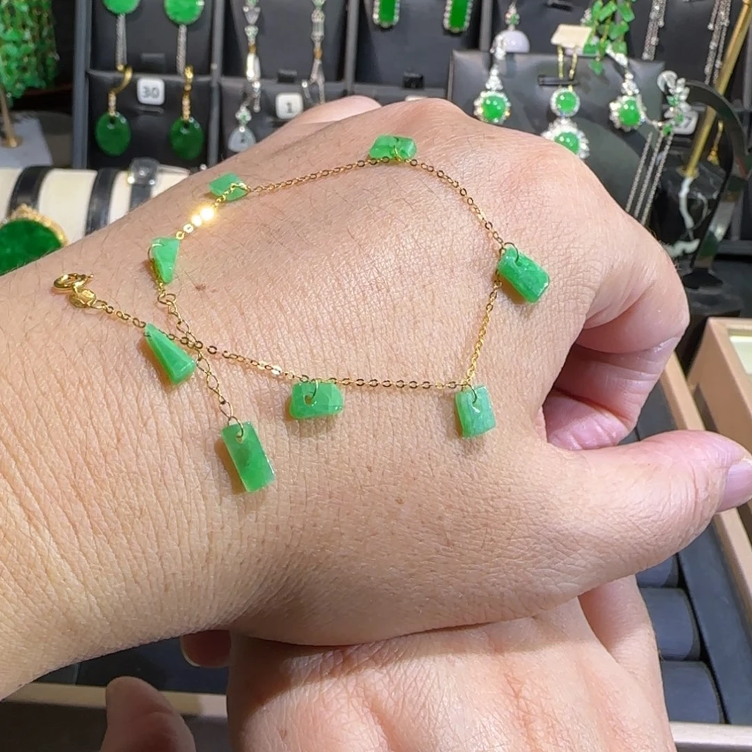 翡翠18K金镶嵌颈饰手链