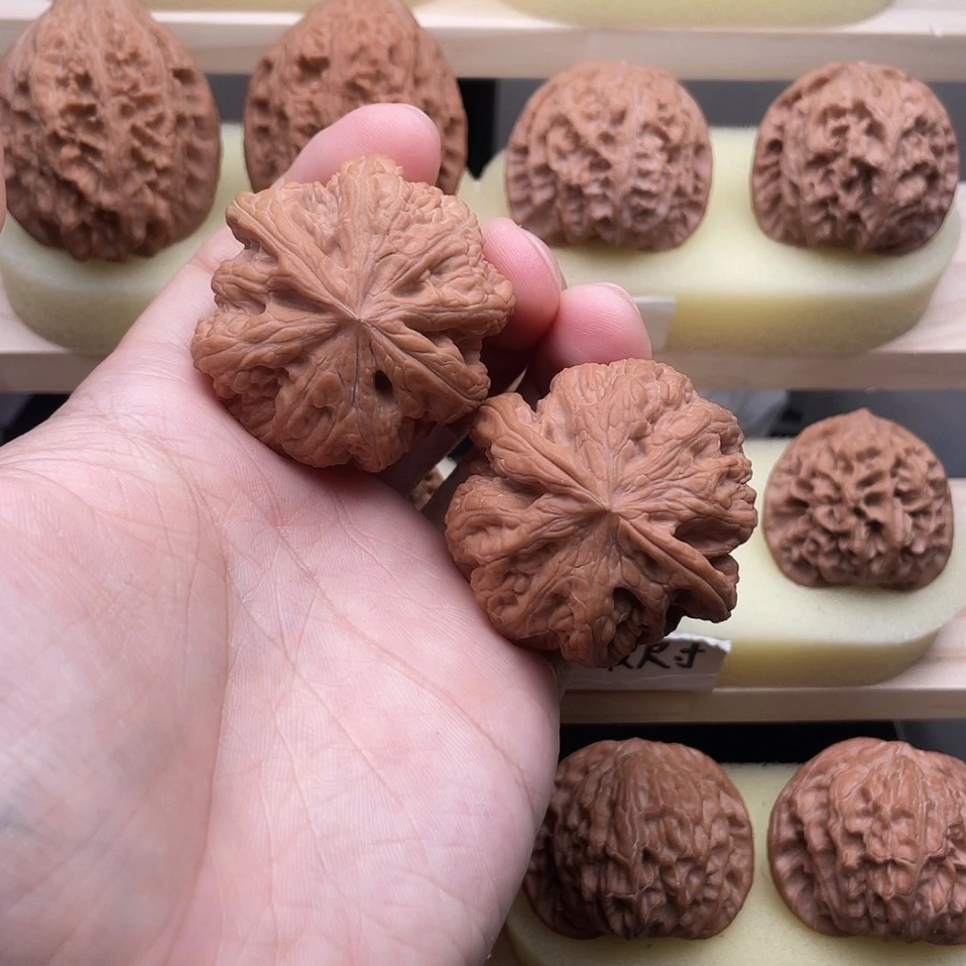 吊坠文玩核桃44全品大粗筋