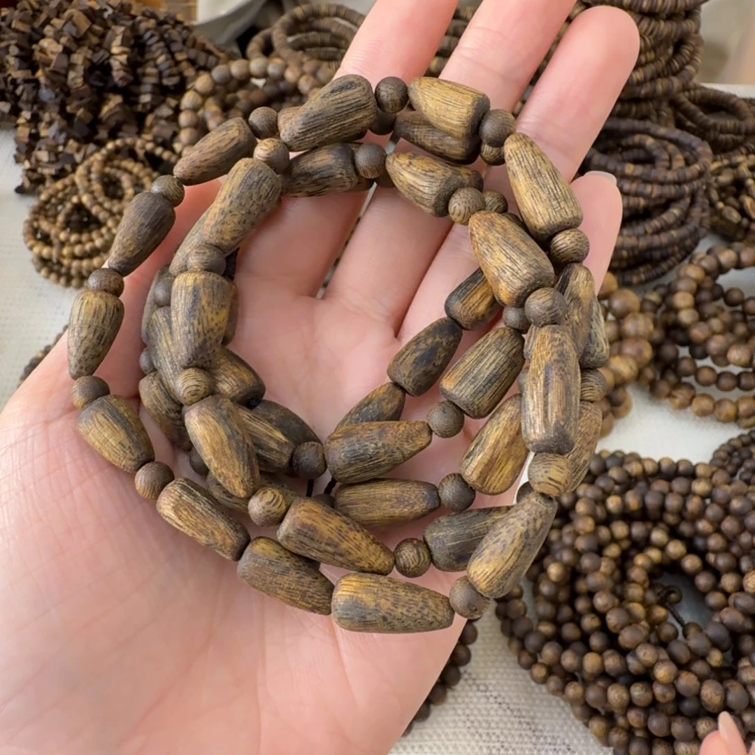 覌***沉香碎屑沉香08水滴珠多圈23克多样性发一