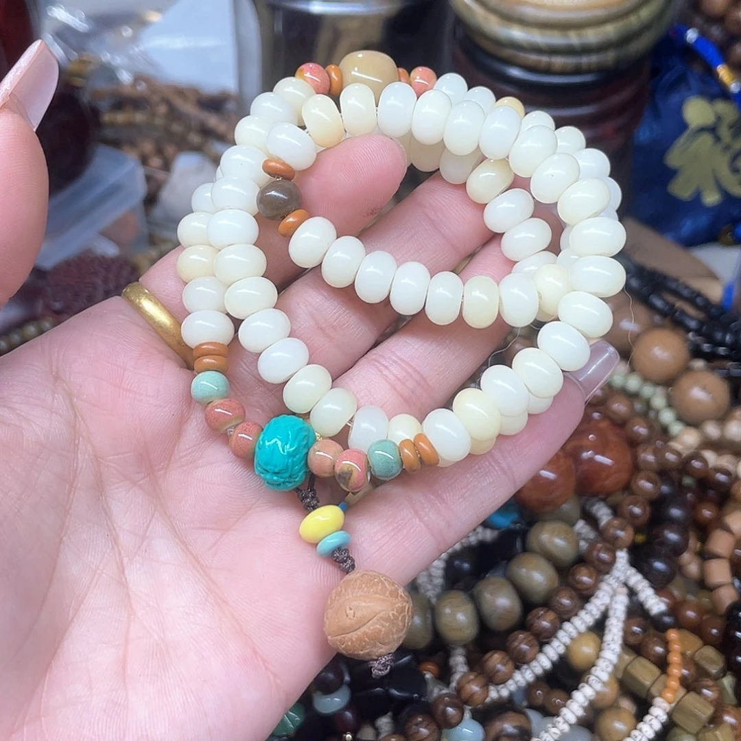 维腊木（绿檀）无事牌