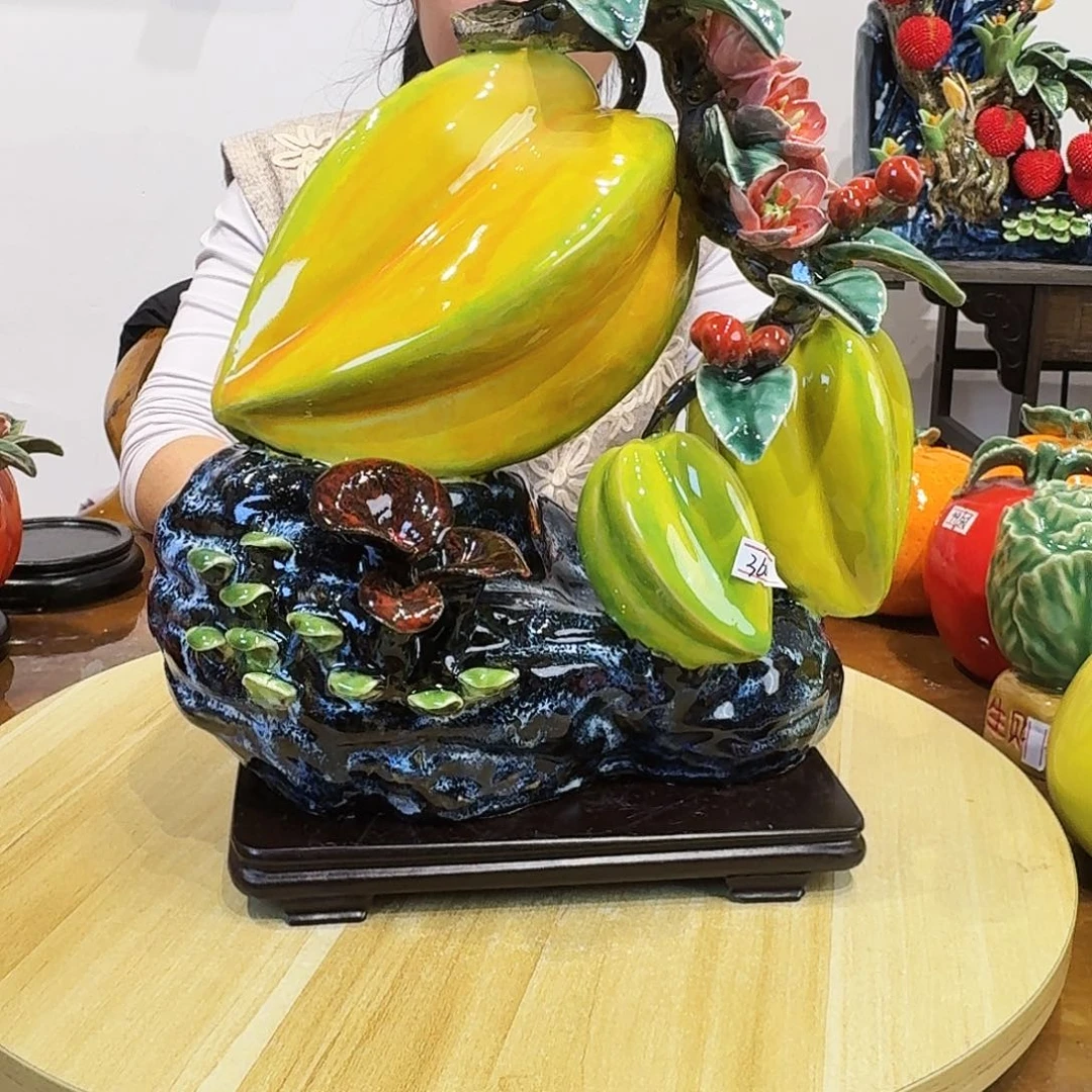 陶瓷三杨开泰摆件的