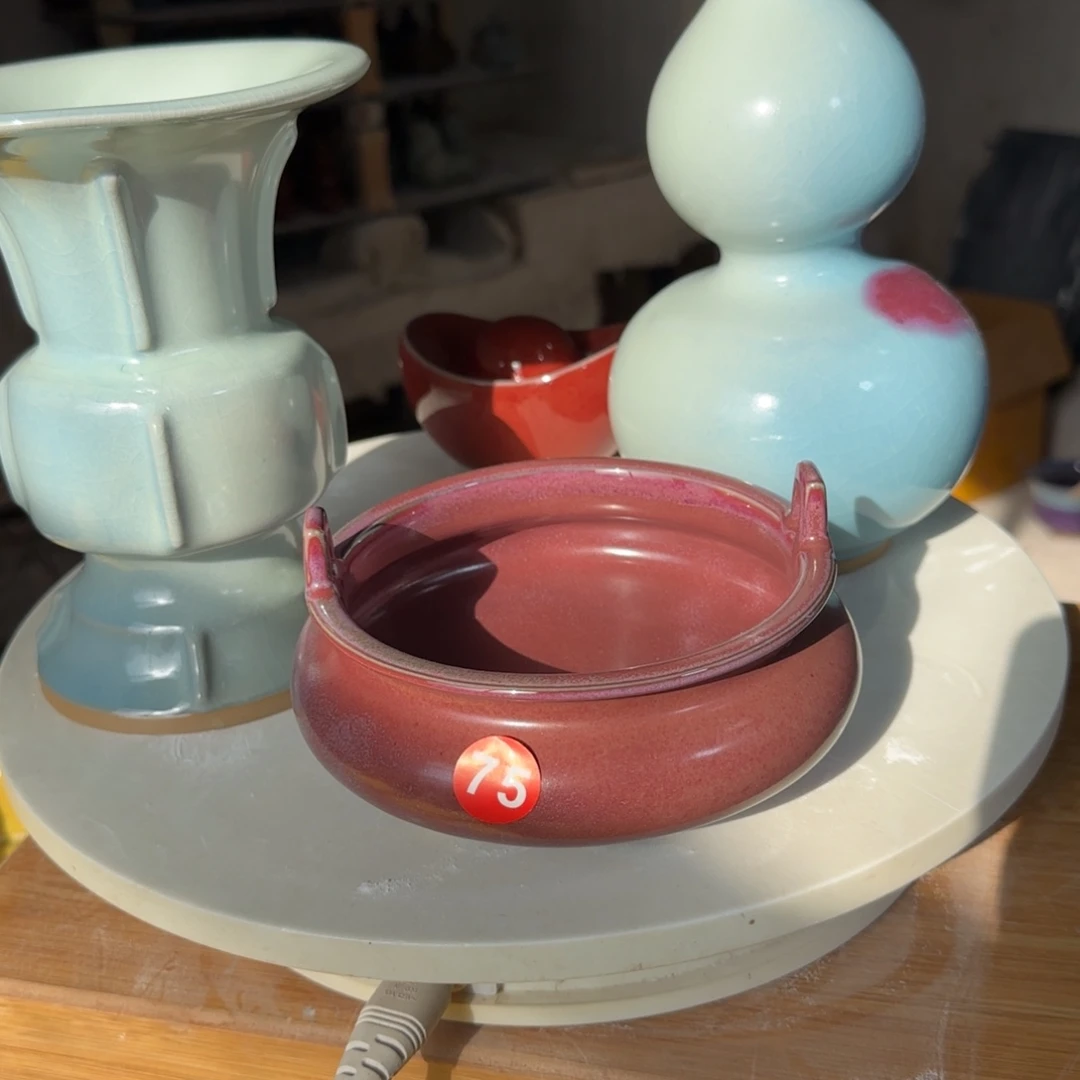 摆件瓷郑家钧窑摆件