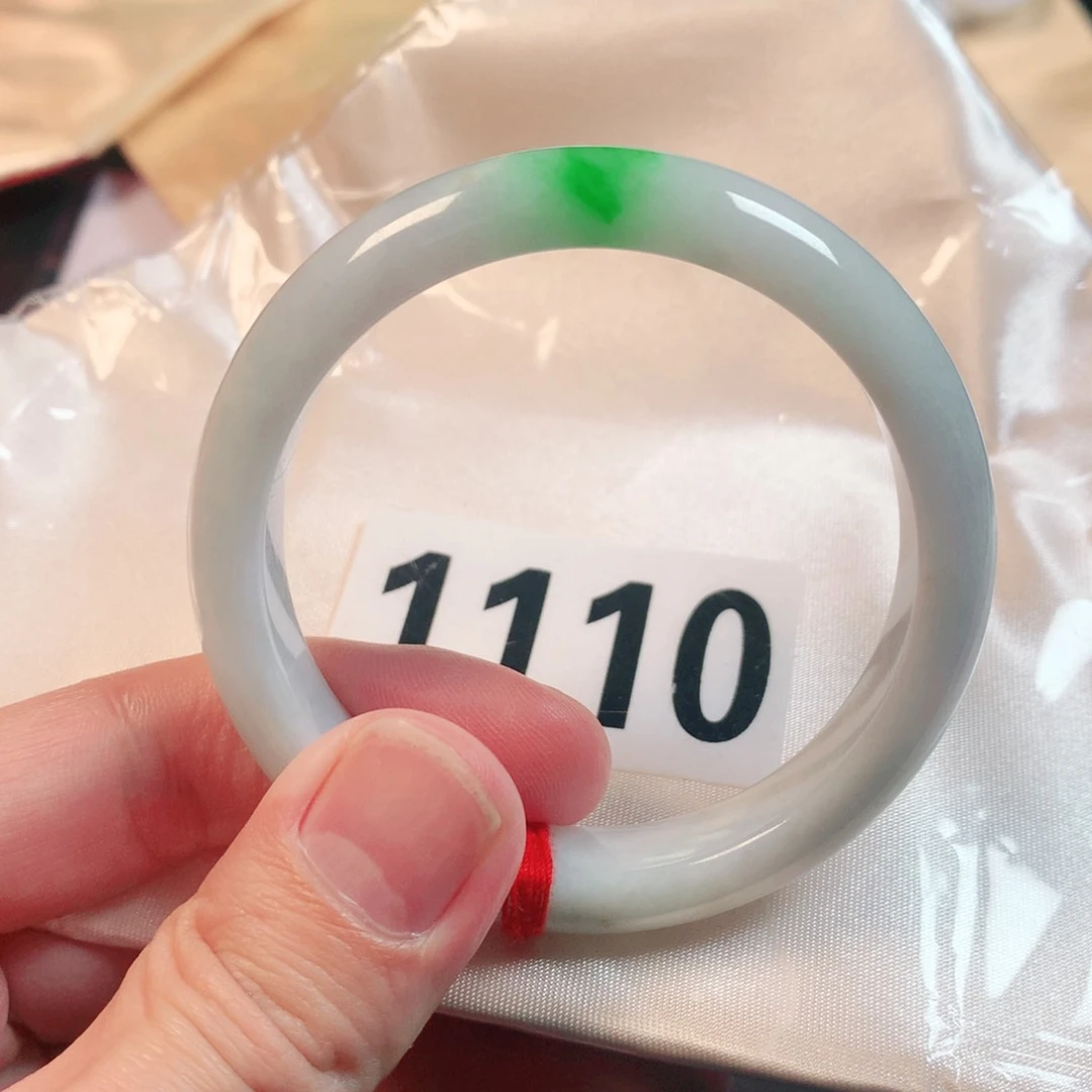 翡翠手镯未镶嵌翡翠手镯1110