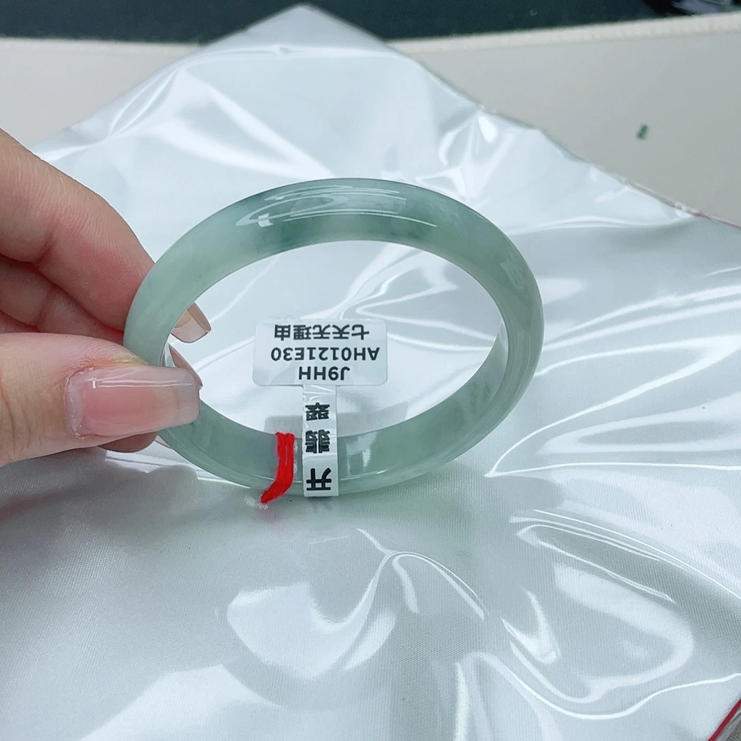 翡翠手镯未镶嵌贵妃55