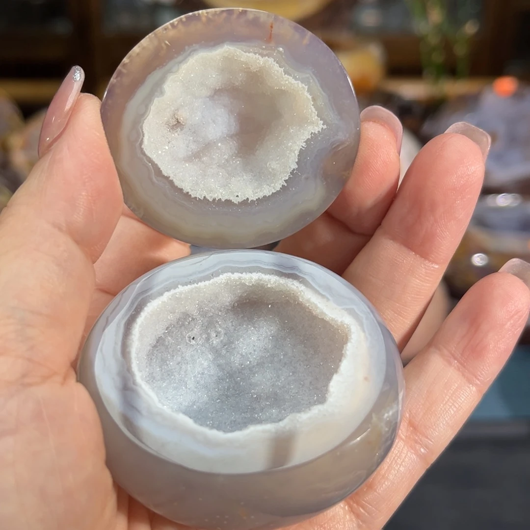 未镶嵌水晶大型摆件（非配饰）