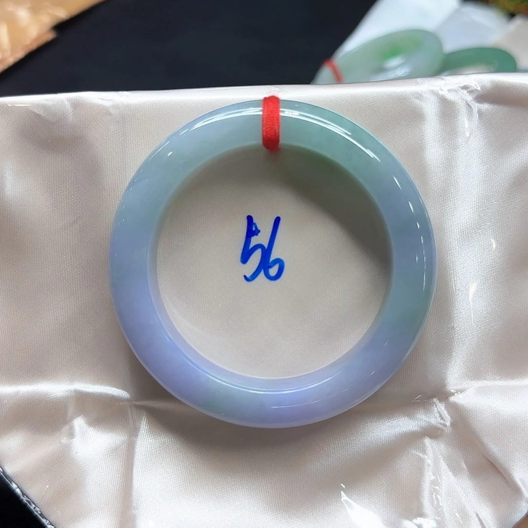 翡翠未镶嵌手镯翡翠