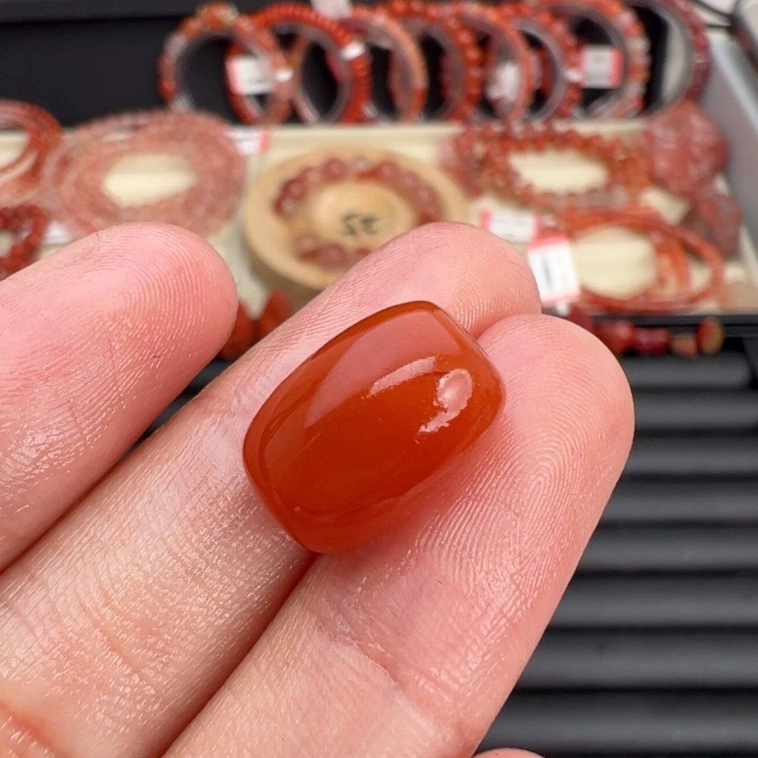 南红玛瑙未镶嵌颈饰枣珠