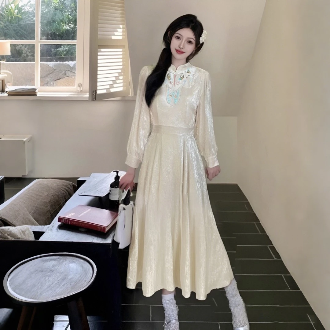 【有里布】2025新款春新中式小众长裙女气质显瘦收腰连衣裙子D0190