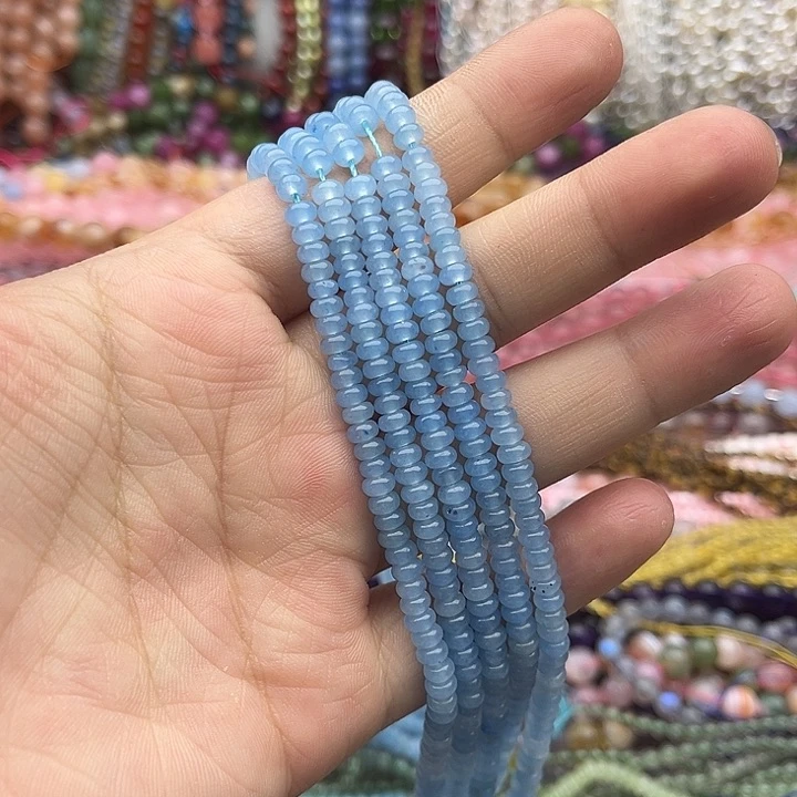 玛瑙/玉髓未镶嵌珠宝半成品一条4.5mm左右海蓝宝算盘珠