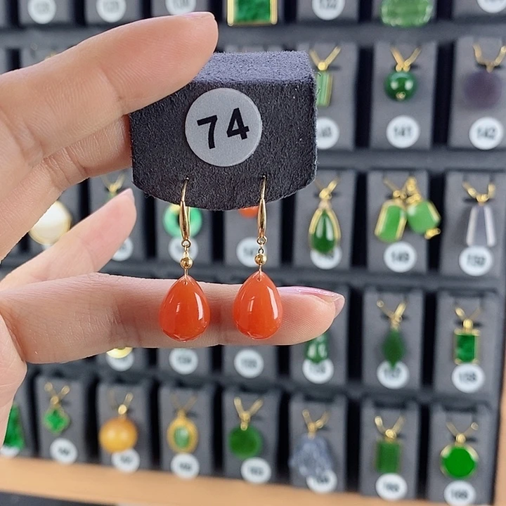 南红玛瑙耳饰18K金镶嵌