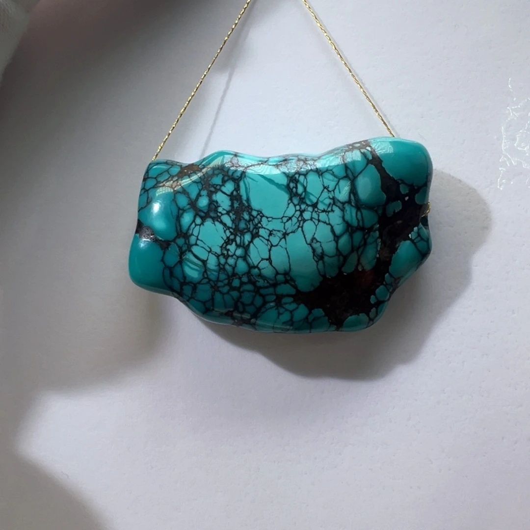 绿松石未镶嵌挂件