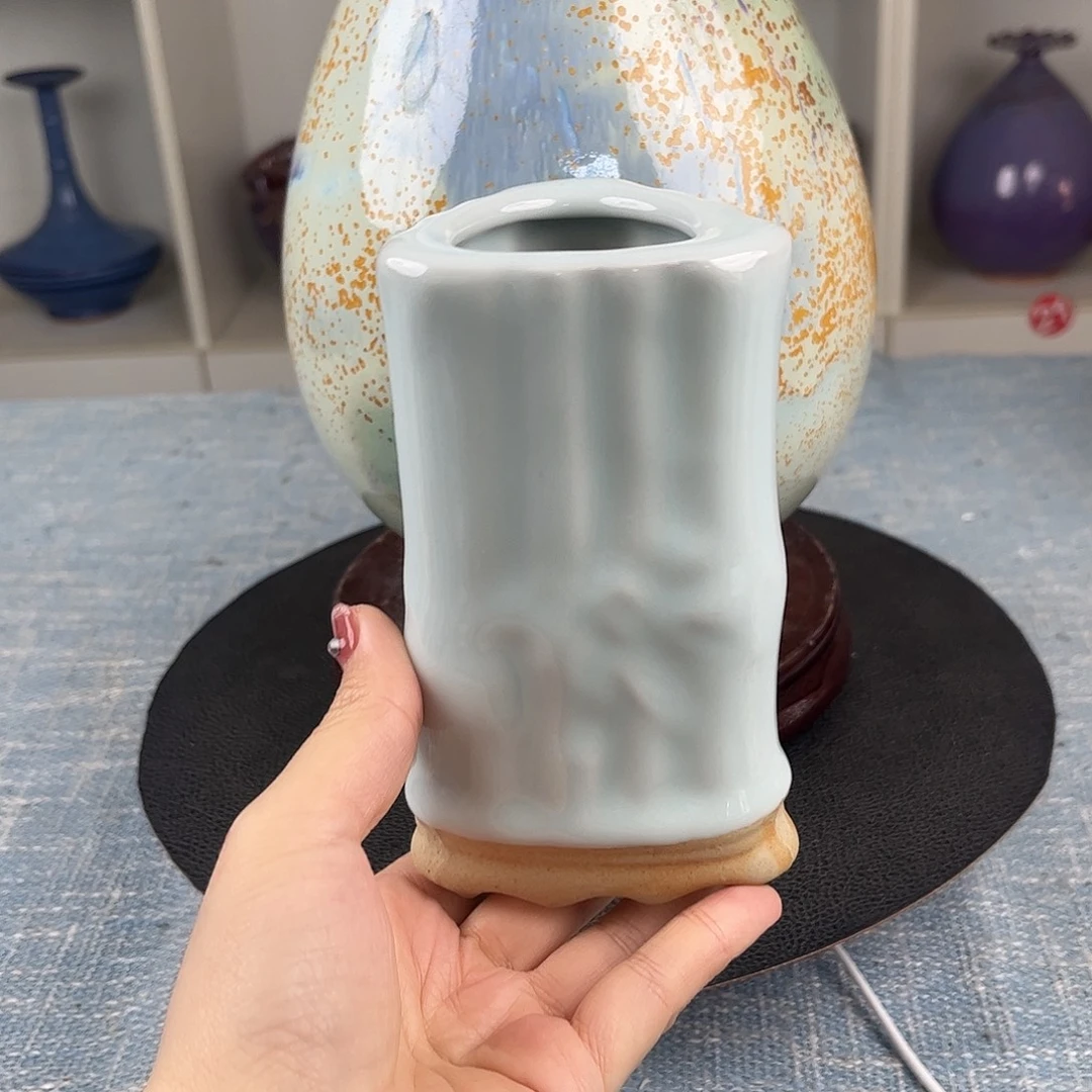 瓷片笔筒摆件精品