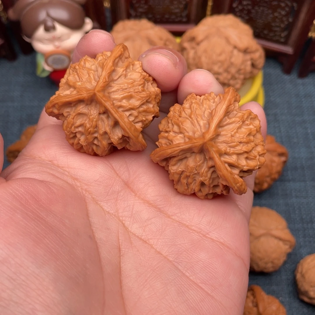 文玩核桃把件全品盘山三棱39