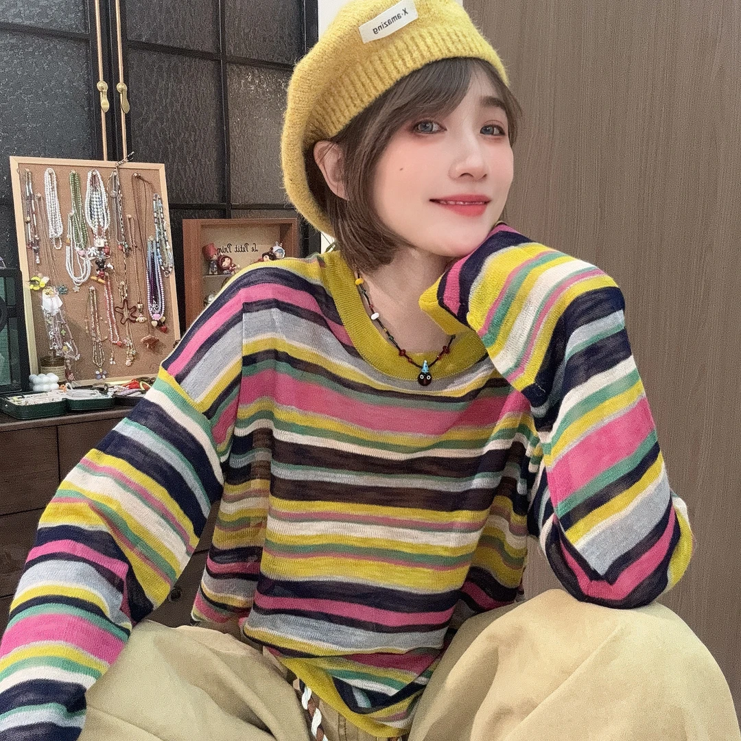 Apr.【泡泡糖】秋季新款宽松针织长袖多彩条纹百搭休闲T恤女SC25823