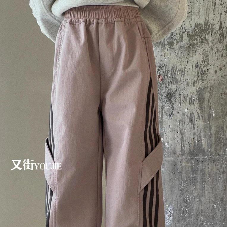 8509童装三条杠休闲裤