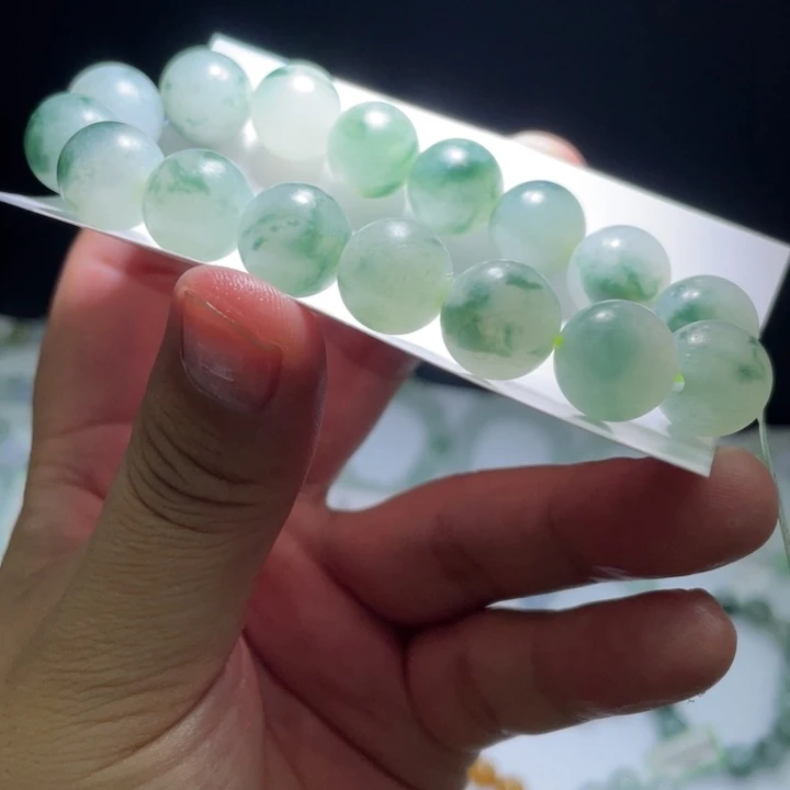 未镶嵌定制翡翠翡翠卡12+