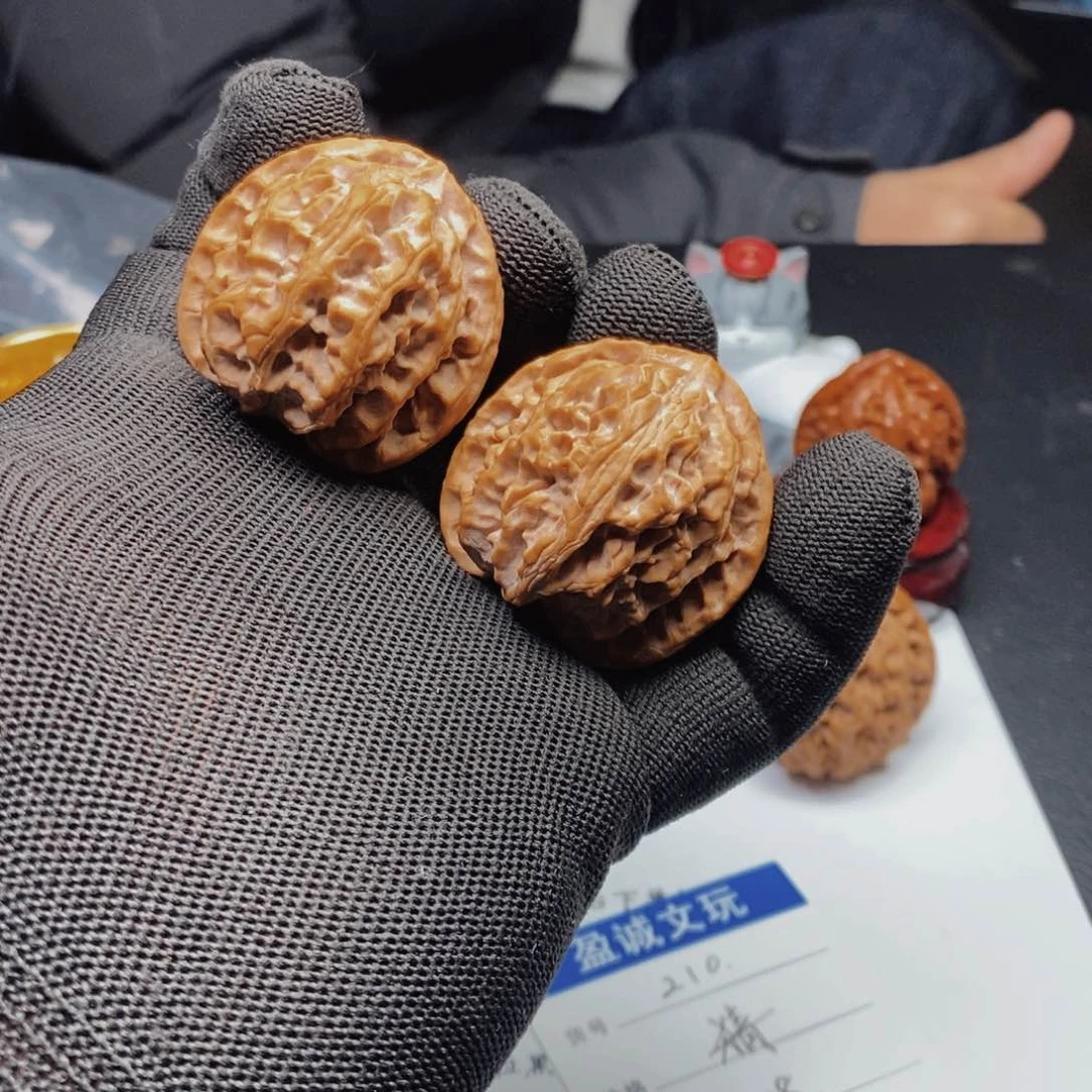 文玩核桃把件210苹果38