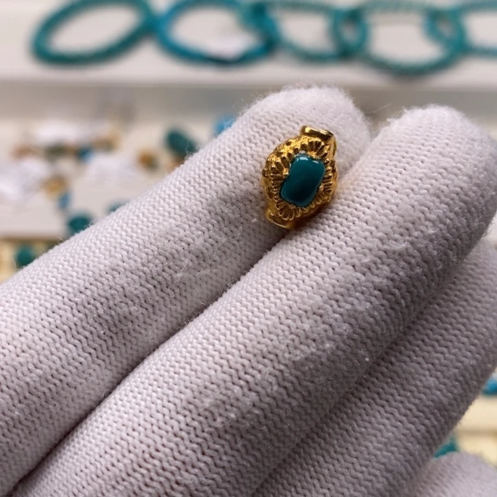 绿松石珠宝奇石18K金镶嵌