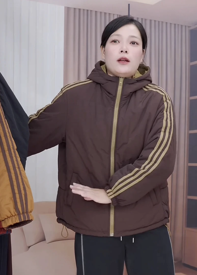 秋冬连帽双面穿撞色宽松防风女棉服时尚潮流短筒妈妈装休闲小棉袄