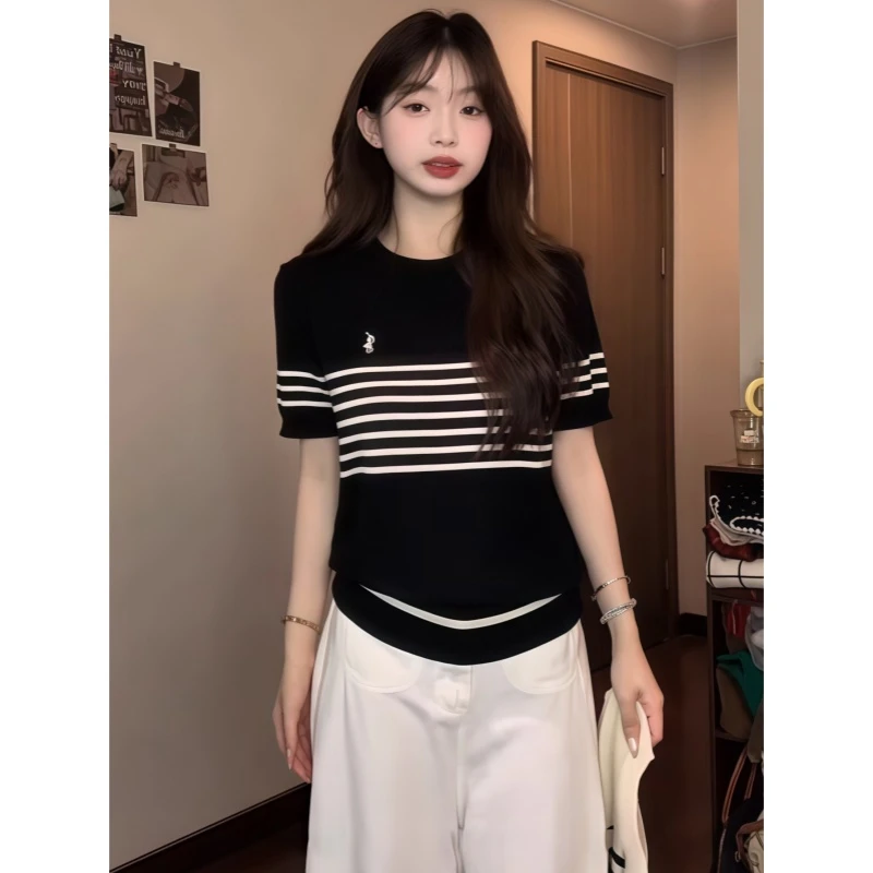 黑白撞色条纹针织短袖T恤女夏季2025新款小个子洋气减龄显瘦上衣