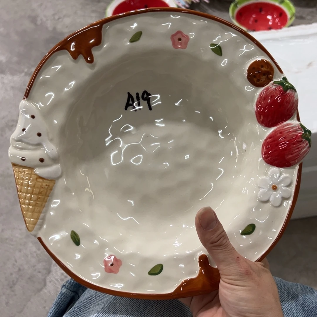 瓷微瑕品介意别拍谢谢！