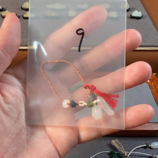 茄***角和田玉未镶嵌颈饰