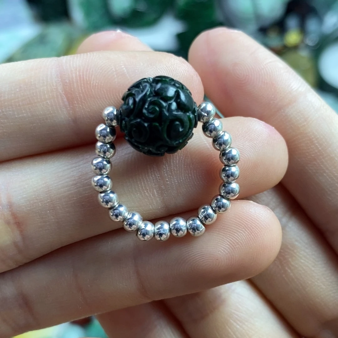 翡翠颈饰未镶嵌星*宝吊坠