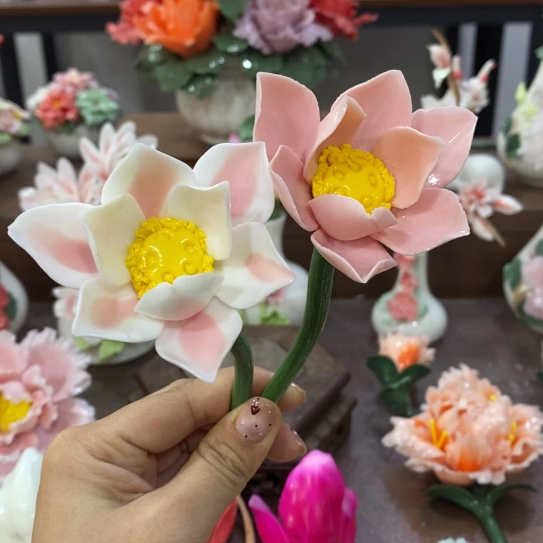 摆件陶瓷手工花摆件