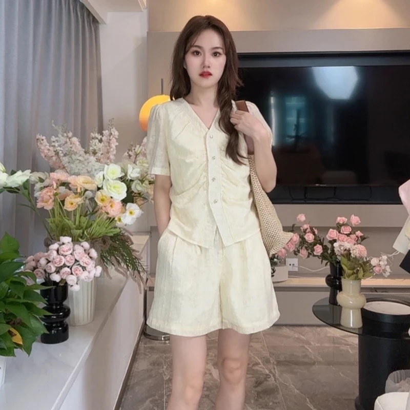 设计师款高级感轻奢气质时尚套装小香风女夏季显瘦上衣短裤两件套