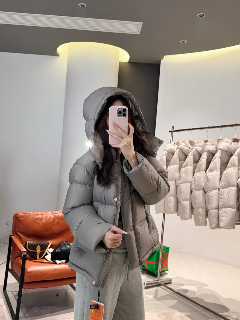 升级90带帽新国标90白鸭绒短款韩版休闲宽松女装羽绒服01