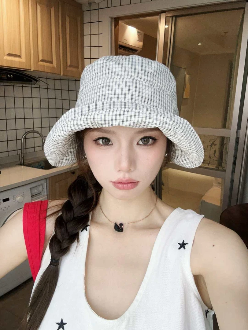 2025新款格子卷边渔夫帽防晒显脸小夏季卷边遮阳帽出游百搭休闲