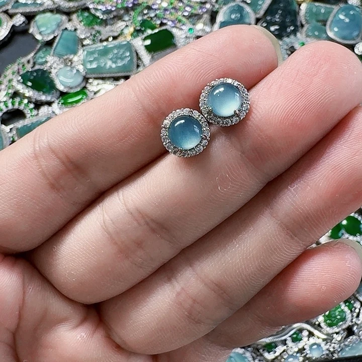 翡翠颈饰未镶嵌天然A货翡翠放漏