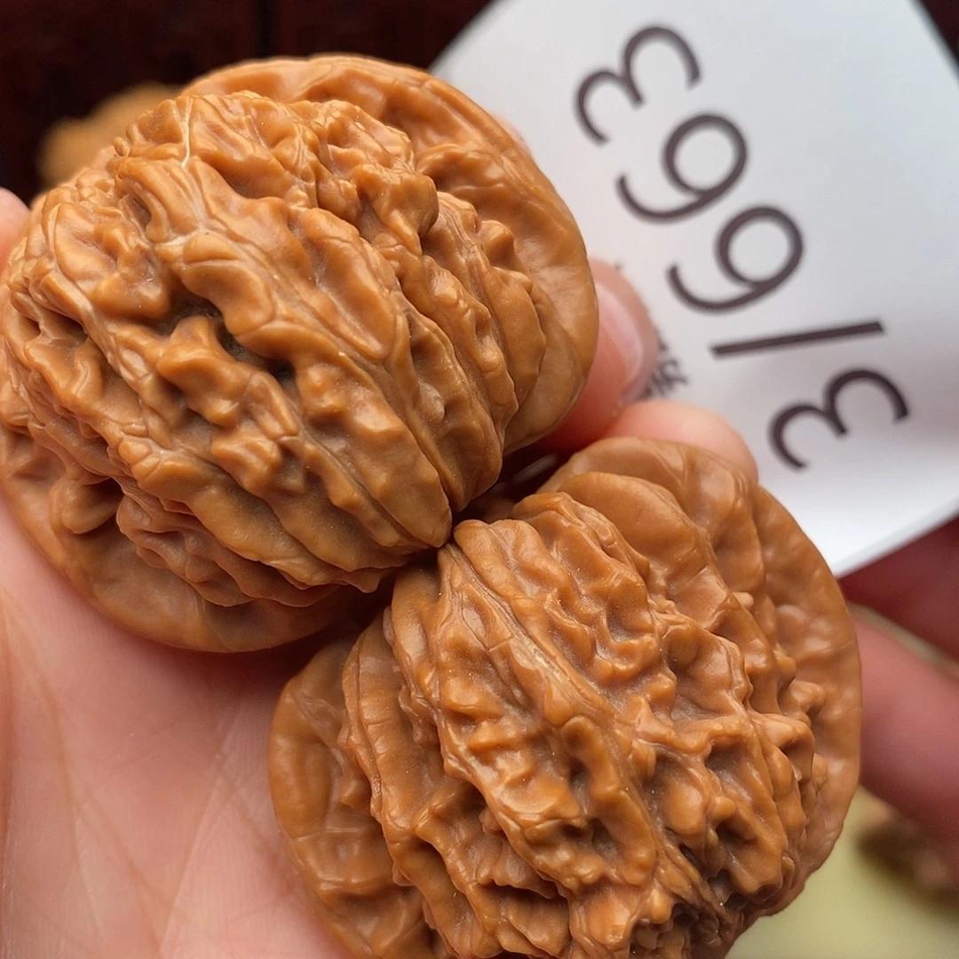 文玩核桃把件42汉高楼