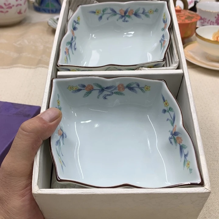 瓷片杨***g这点小事就是因为