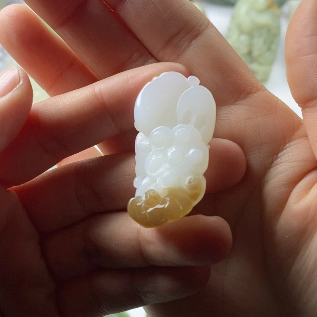 未镶嵌和田玉挂件