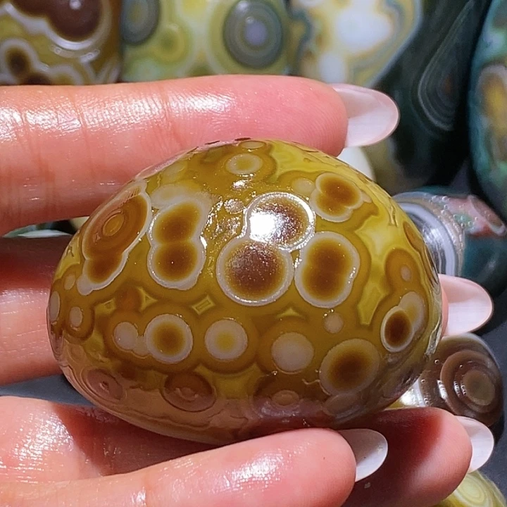 玛瑙/玉髓未镶嵌珠宝奇石14