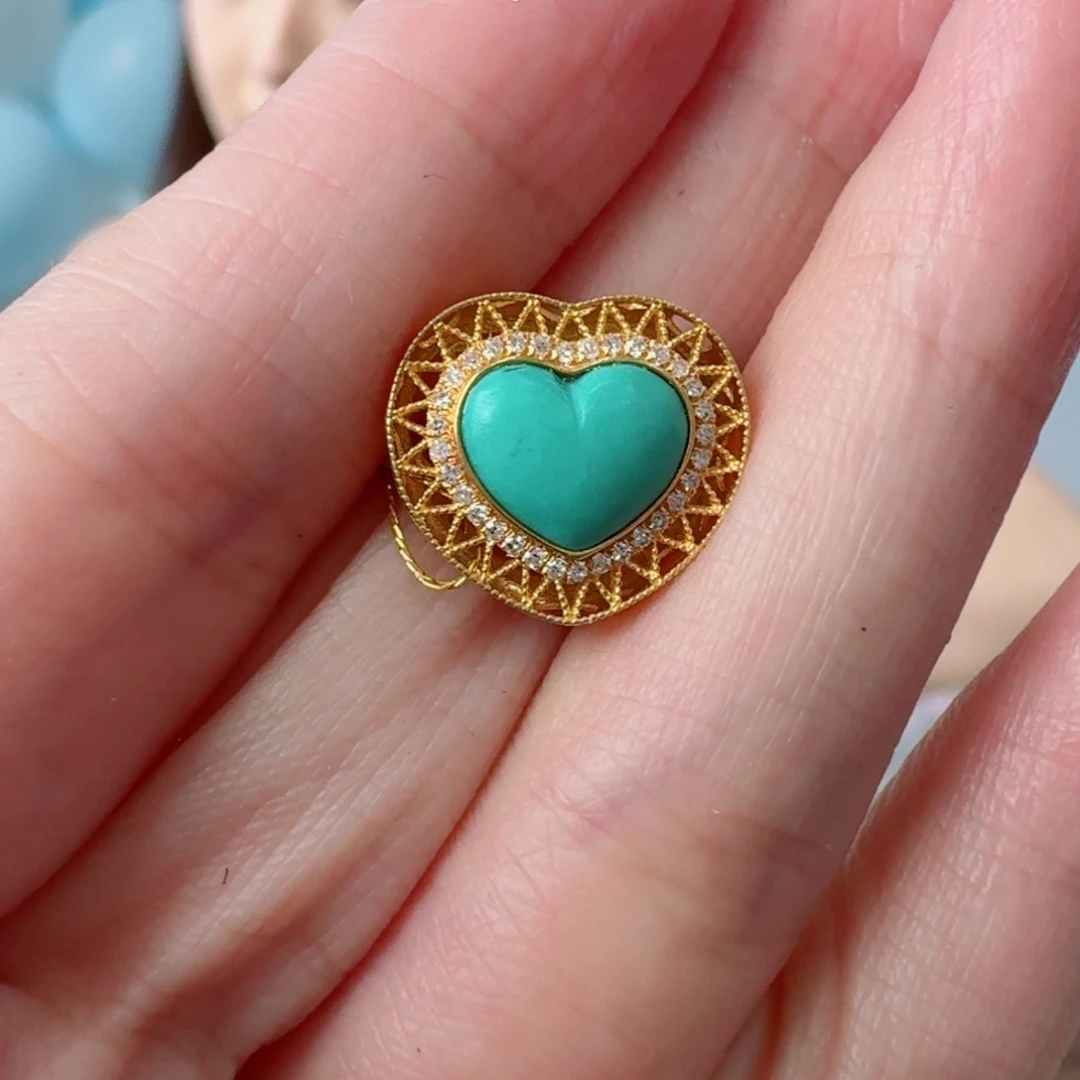 18K金镶嵌绿松石珠宝奇石