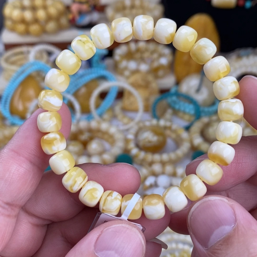 蜜蜡未镶嵌手链瓷白溶洞妖花8.6mm