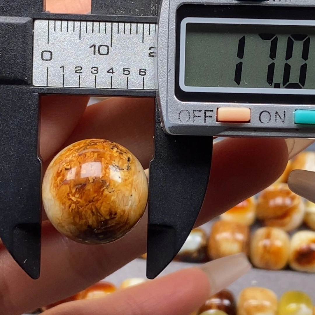 未镶嵌琥珀戒指圆珠