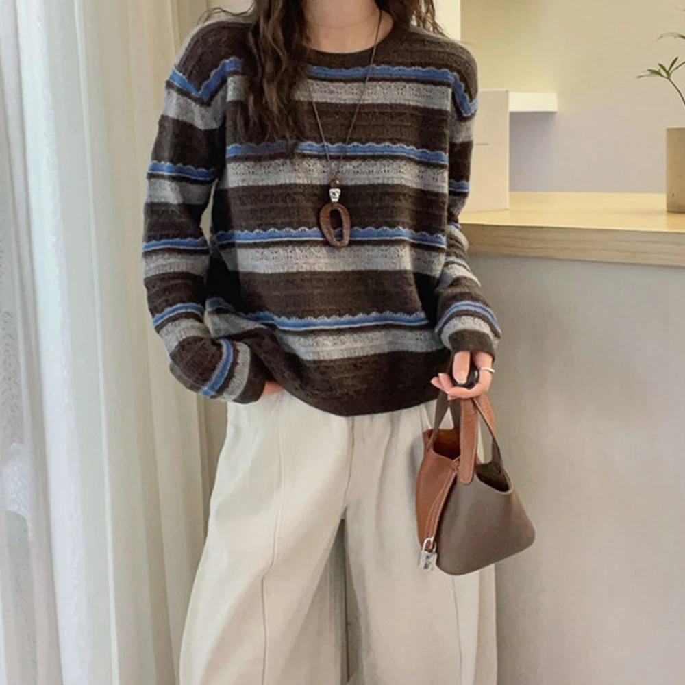 撞色条纹针织圆领套头拼色打底衫女秋冬新款休闲复古宽松保暖毛衣