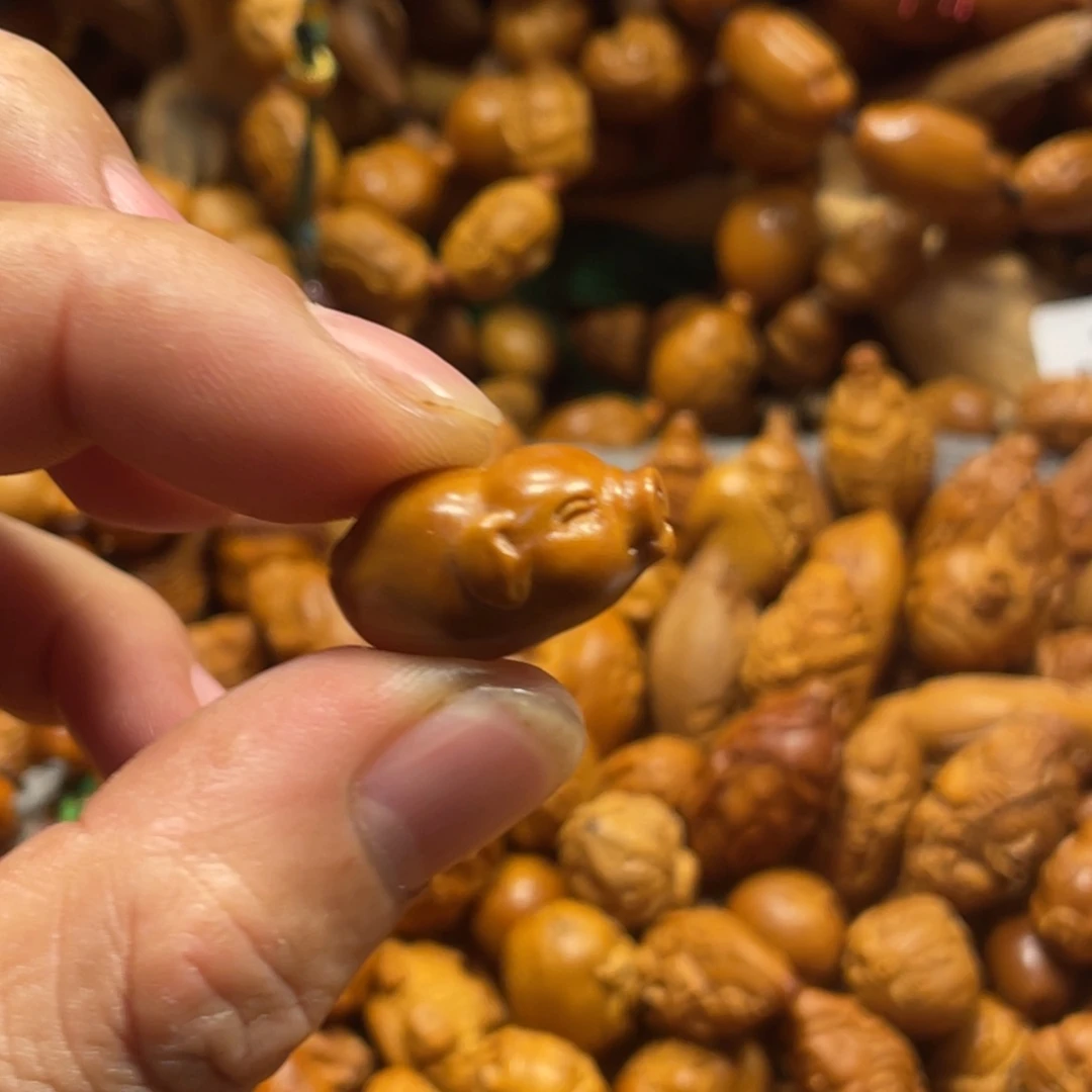 橄榄核手串/手链猪八戒485