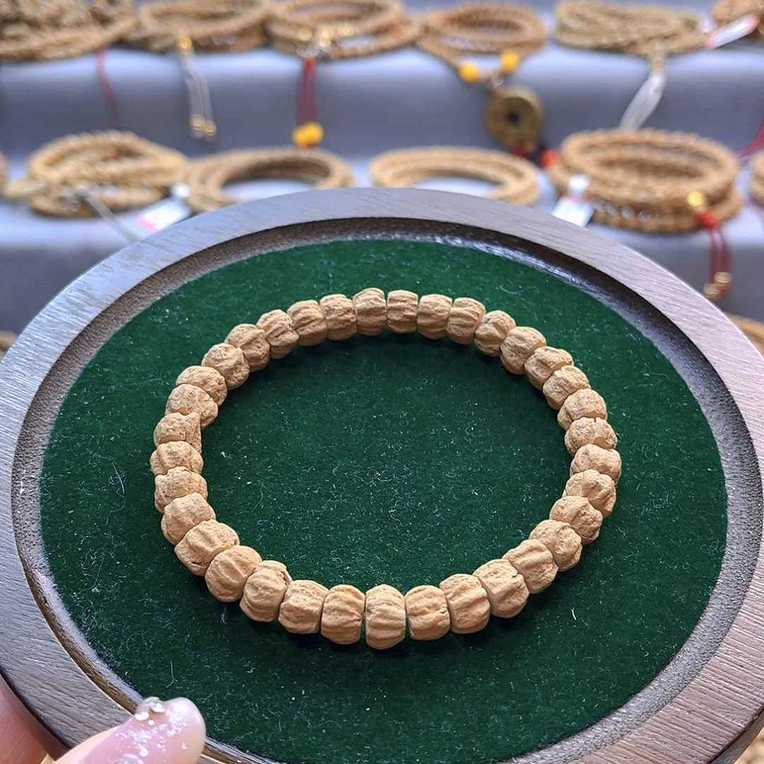 柏香籽/百香籽吊坠